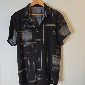 Men's Short-Sleeve Patterned Shirt - Black with Gray & Gold Accents